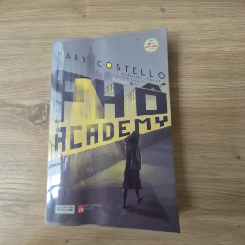 Sách "Phố Academy" 589862