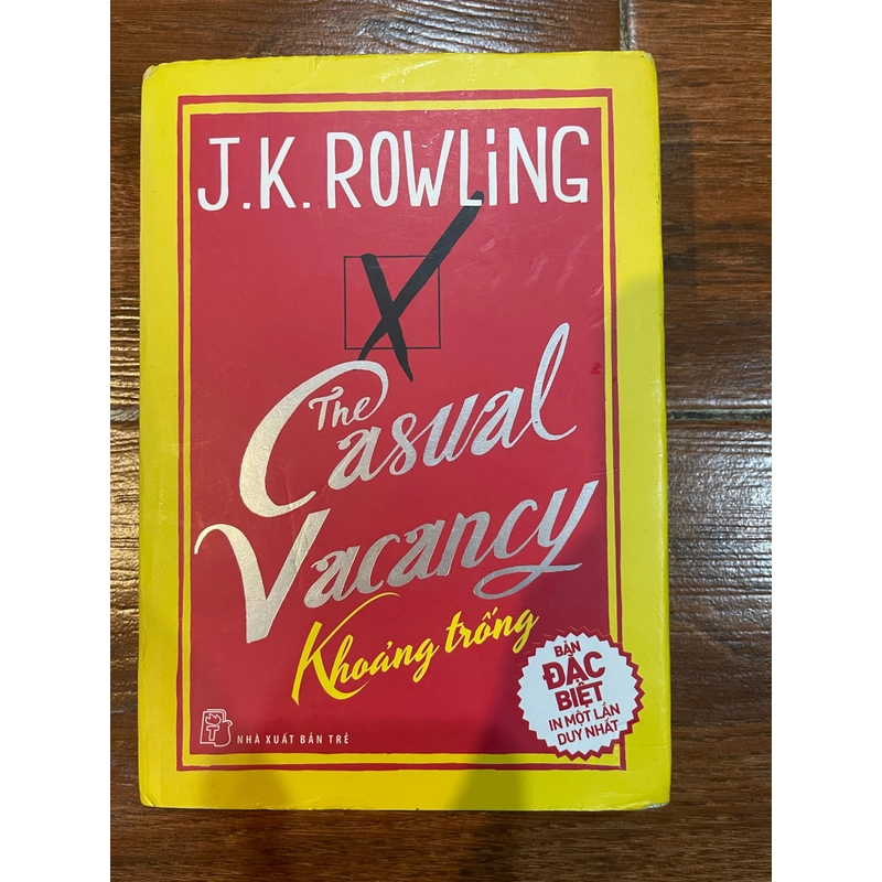 The Casual Vacancy Khoảng trống 322851