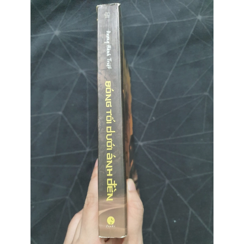 "Bóng tối dưới ánh đèn" (tập 4, chất lượng đọc, có mọt) - Dương Hành Triệt 476763