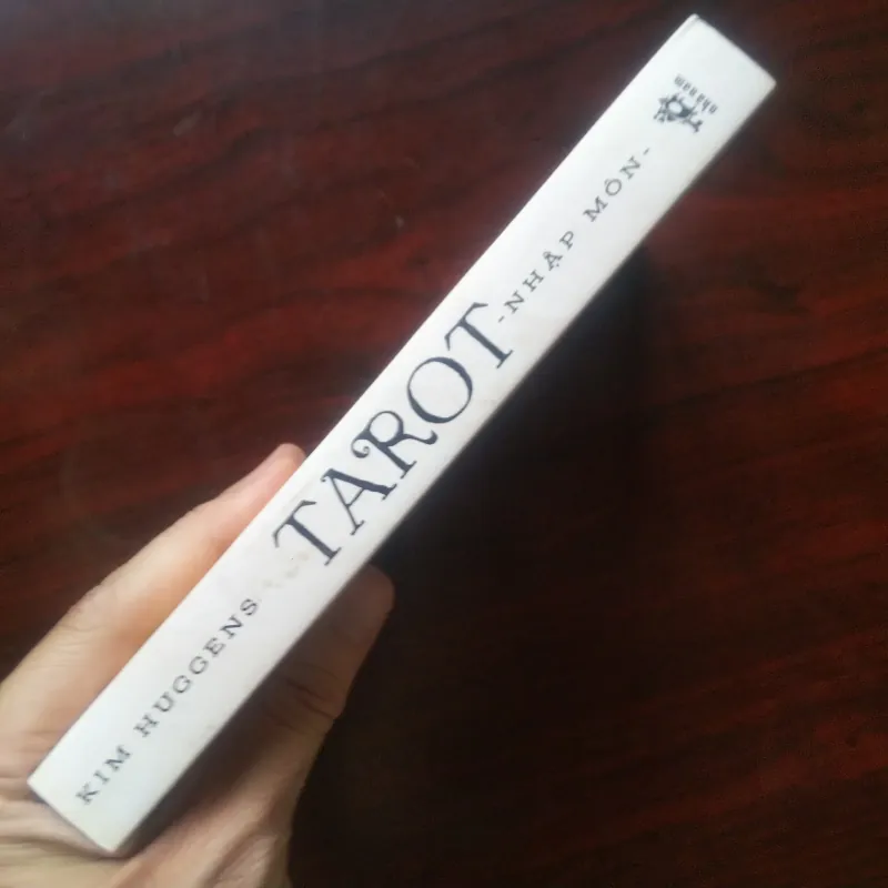 [Sách Tướng Số] Tarot Nhập Môn (Kim Huggens) 976691
