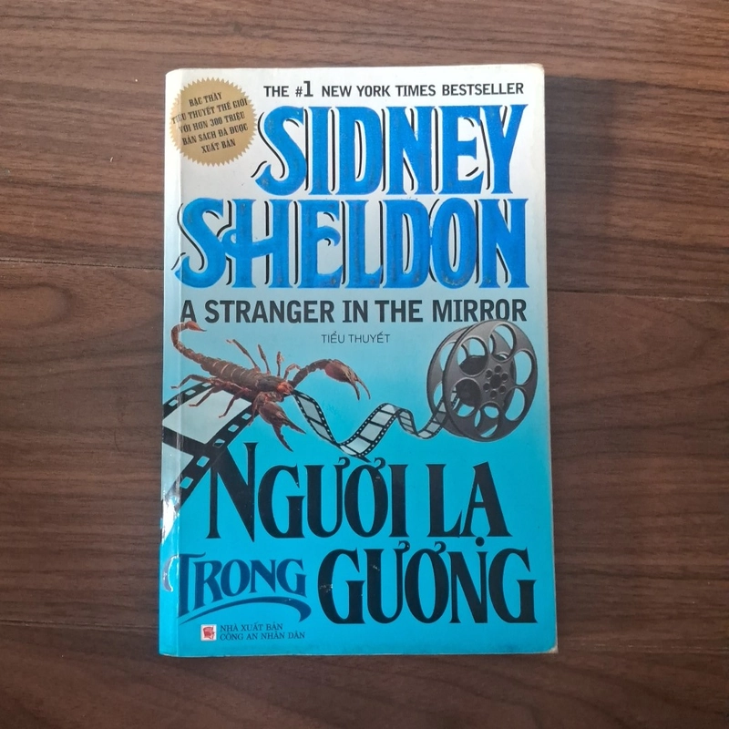 Người lạ trong gương 525668