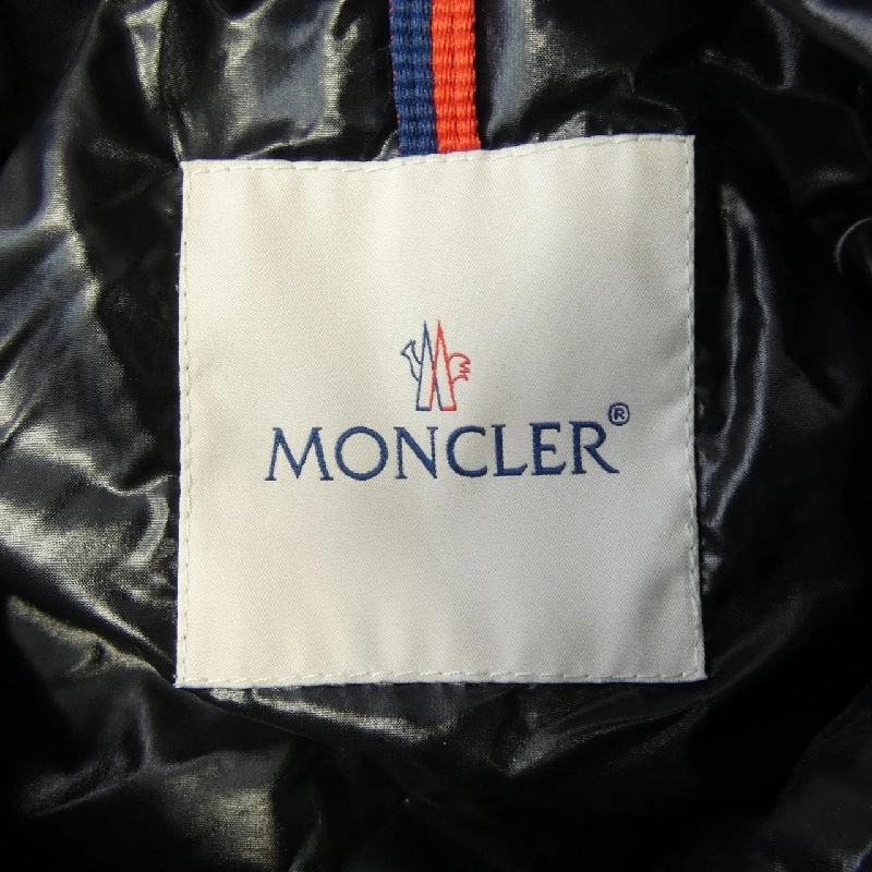 Áo khoác lông vũ MONCLER ETIVAL 633774