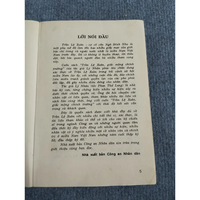 TRẦN LỆ XUÂN: GIẤC MỘNG CHÍNH TRƯỜNG 694847