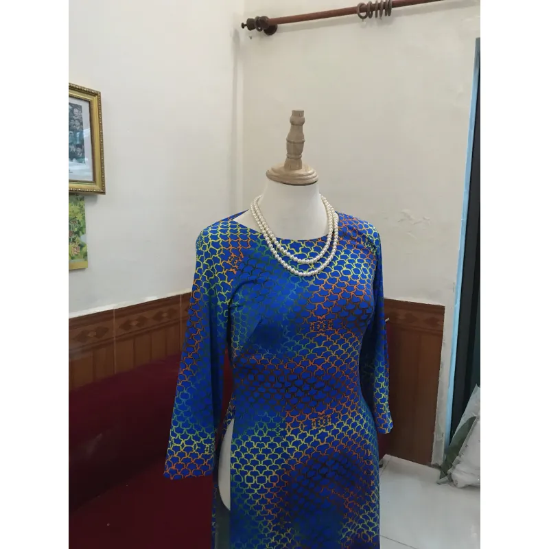 Áo dài họa tiết vảy cá đa sắc Retro Mới 98% (không kèm quần) 1041960