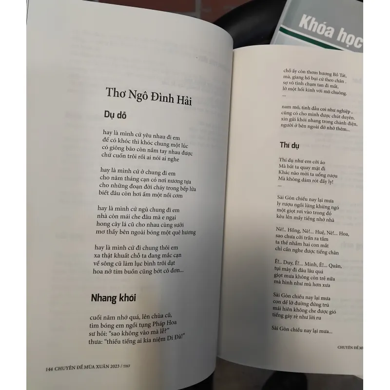 Viết & đọc chuyên đề mùa xuân 2023 1027894