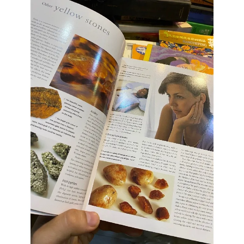 Crystals: Colour and Chakra 694369