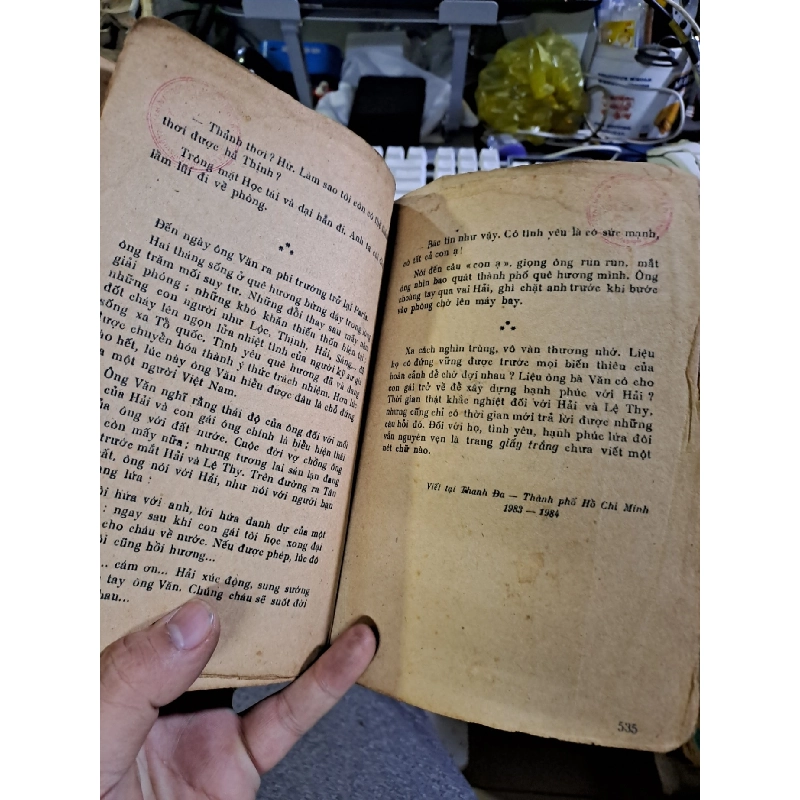 Giấy trắng Triệu Xuân Tiểu thuyết mới 70% ố 1985 Văn học Việt Nam HCM1709 923239