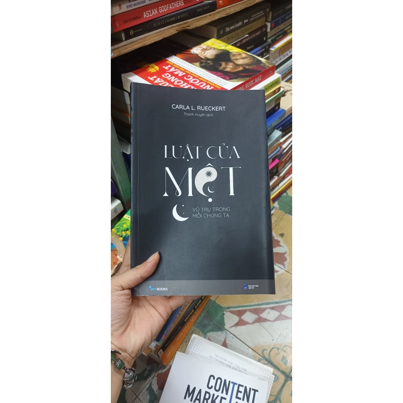 Luật Của Một- Carla L. Rueckert 543520