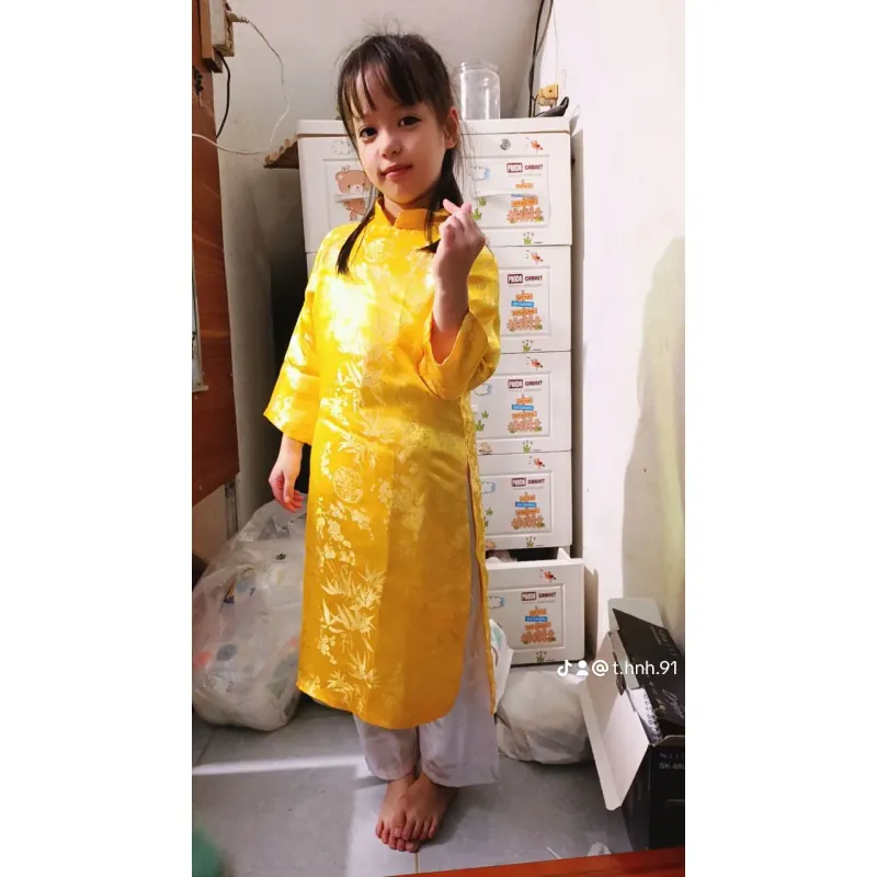 Trang phục truyền thống áo dài nữ vàng kim loại phối họa tiết hoa - Kích thước phù hợp 716922