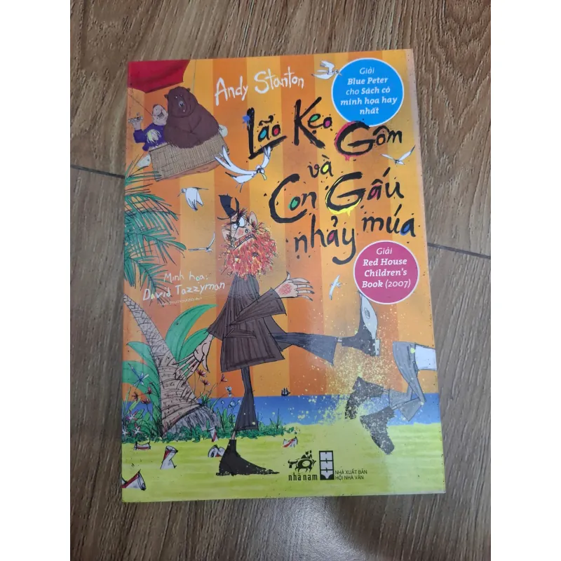 Lão Kẹo Gôm và con gấu nhảy múa - Andy Stanton - Văn học thiếu nhi 1004446