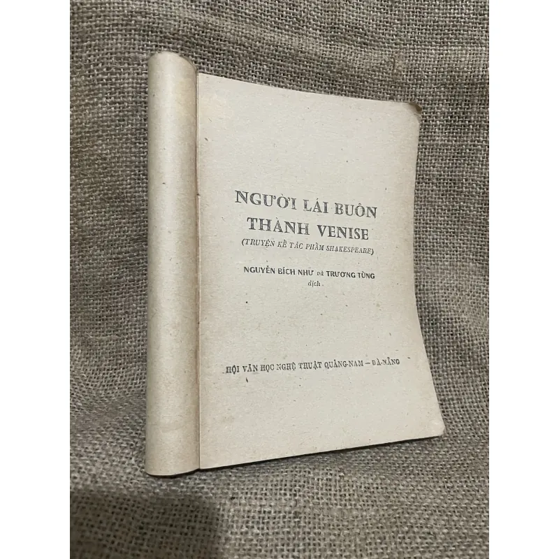 NGƯỜI LÁI BUÔN THÀNH VENISE (TRUYỆN KẺ TÁC PHẨM SHAKESPEARE)-  748339