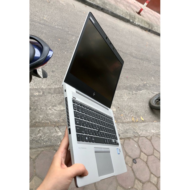 Laptop xách tay Nhật chỉ hơn 5tr 145834