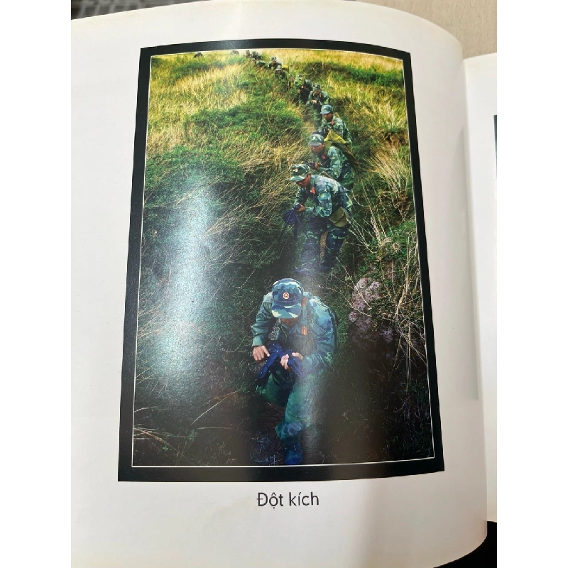 Ảnh thời sự nghệ thuật thời bình người chiến sĩ - Nghệ sĩ nhiếp ảnh Hà Quốc Thái 752596