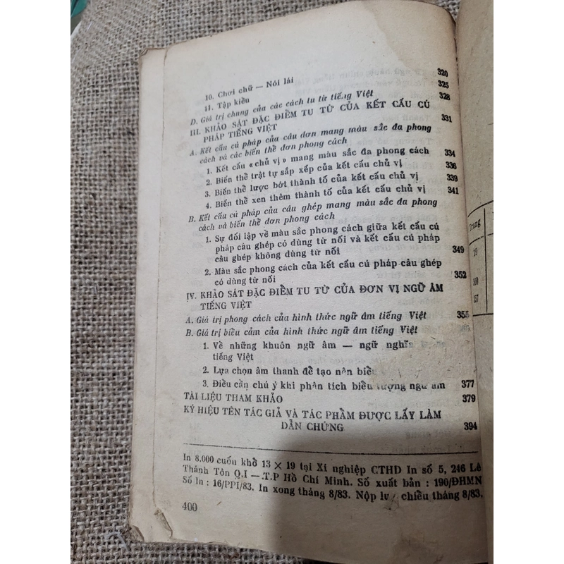 Phinh cách học và đặc điểm tu từ tiếng Việt _400 trang_ sách ngôn ngữ, Tiếng Việt  329202