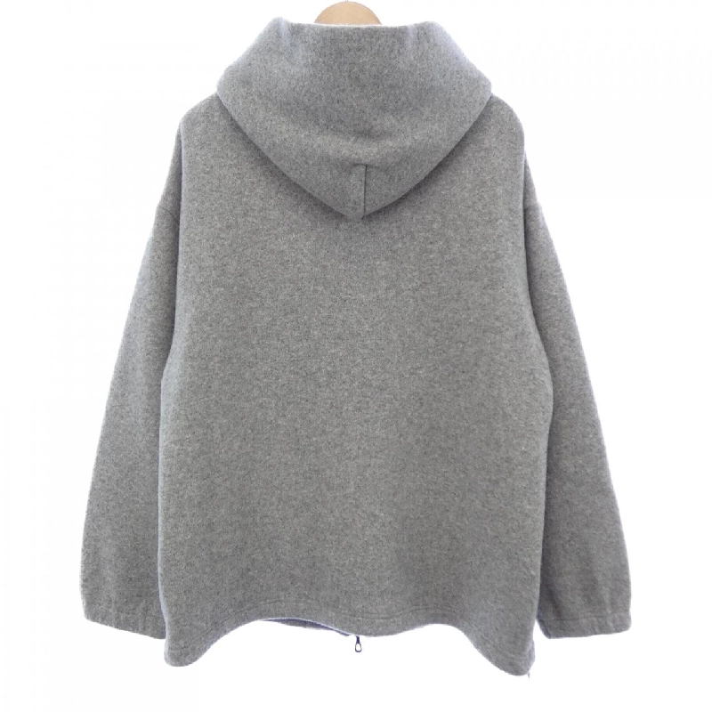 Áo khoác one gravity - Hàng hiệu Authentic 892540