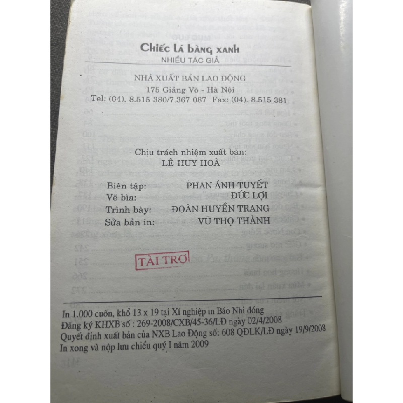 Chiếc lá bàng xanh 2009 nhiều tác giả mới 70% bẩn nhẹ HPB0805 459521