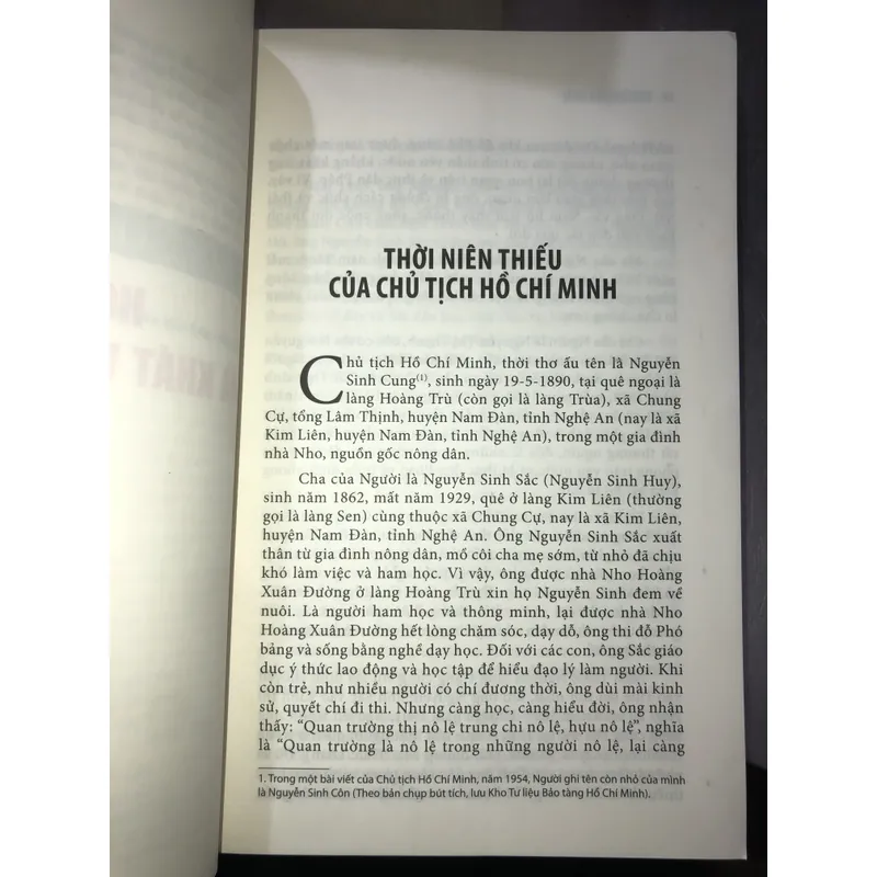 Dấu chân phía trước  720292