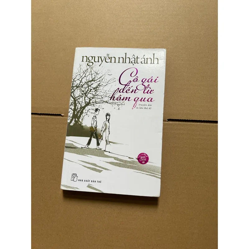 Cô gái đến từ hôm qua 734165