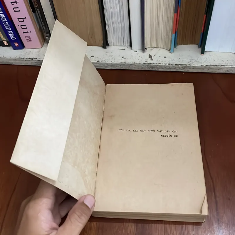 II Sách Xưa: Thi Nhân Việt Nam - Hoài Thanh, Hoài Chân - NXB Thiều Quang - 1967 588620