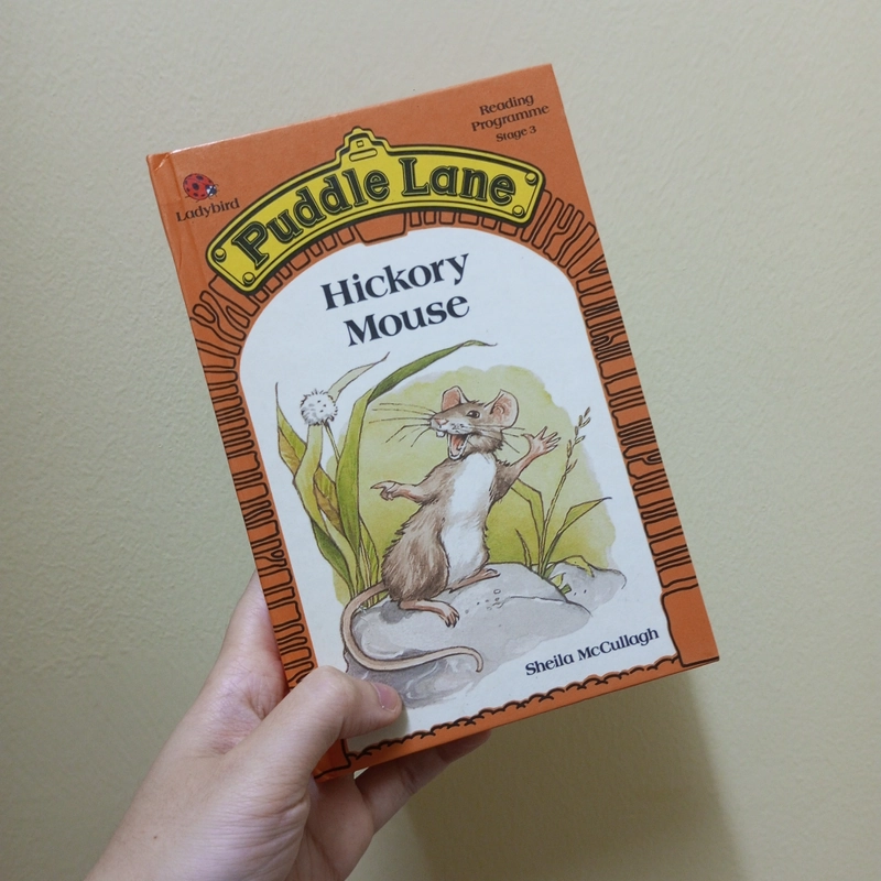 ‎[Ngoại văn] Puddle Lane: Hickery Mouse Truyện tranh Luyện đọc Tiếng Anh Trẻ em 548965