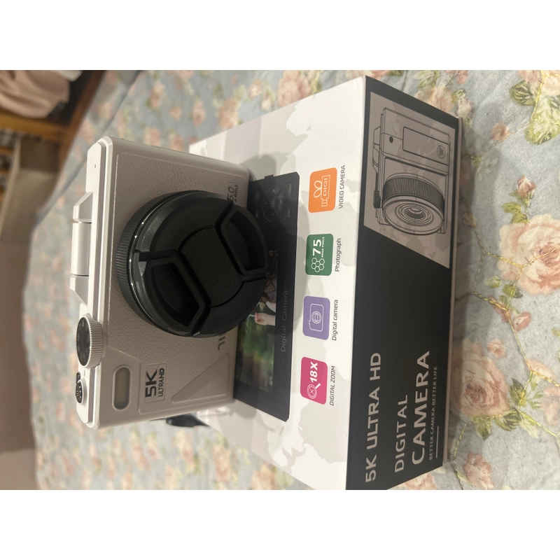 Máy ảnh digital camera 5K ultra HD like new 550935
