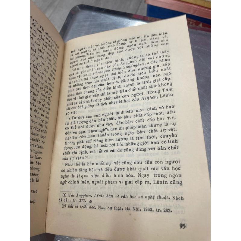 Lí Luận Văn Học - Phượng Lựu - Nguyễn Xuân Nam - Thành Thế Thái bình .56 315220