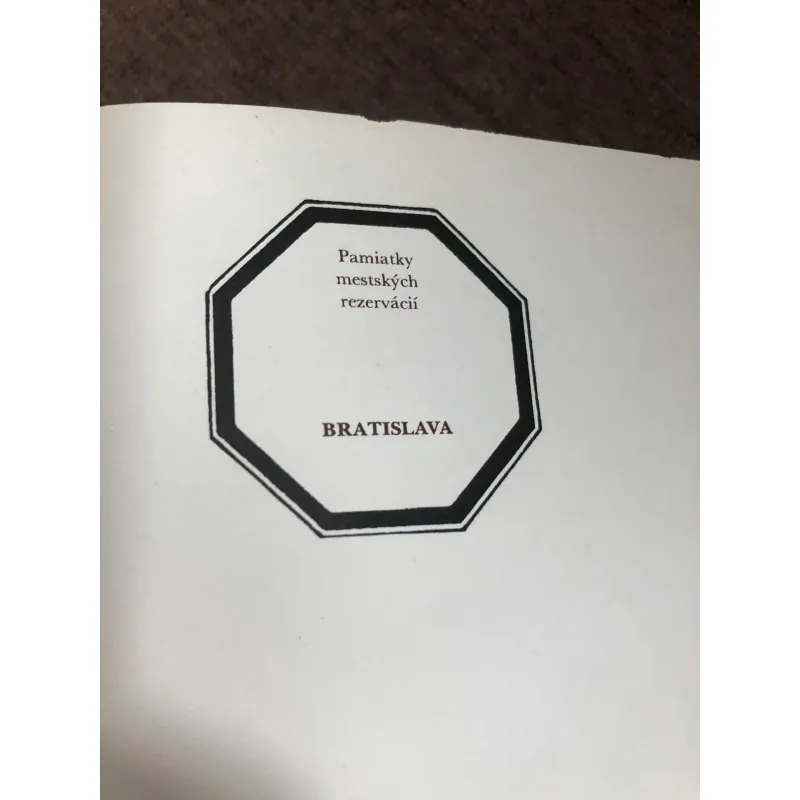 Bratislava: Pamiatky mestských rezervácií - kiến trúc Bratislava thủ đô của Slovakia 702148