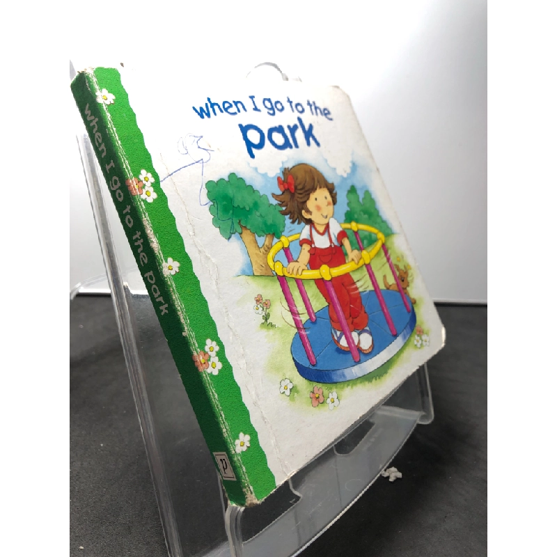 When i go to the park mới 80% vết mực xanh bìa P HPB1908 NGOẠI VĂN 450810