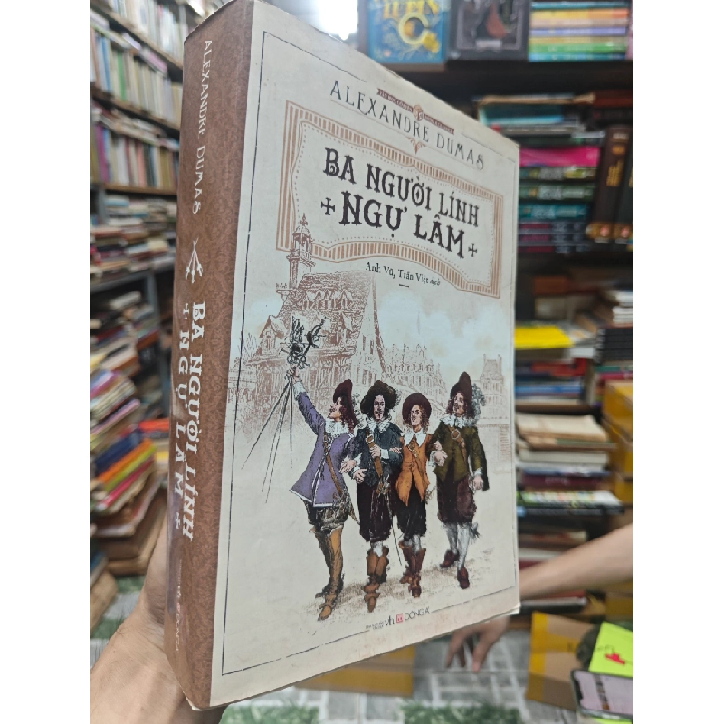 Ba người lính ngự lâm 130638