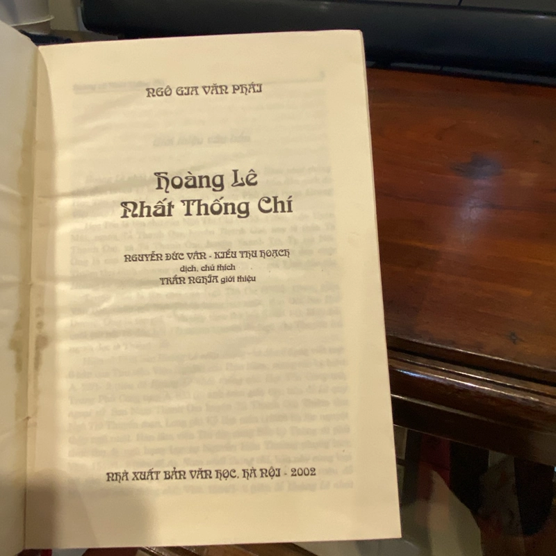 HOÀNG LÊ NHẤT THỐNG CHÍ (bản bìa cứng in năm 2002) 462764