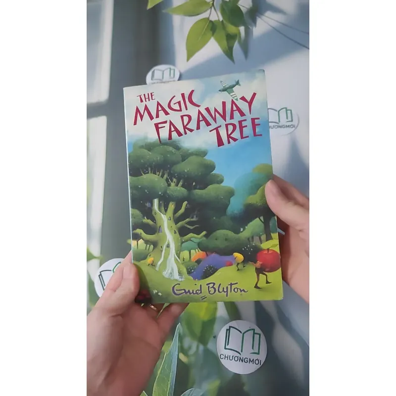 The Magic Faraway Tree - Enid Blyton 1033612