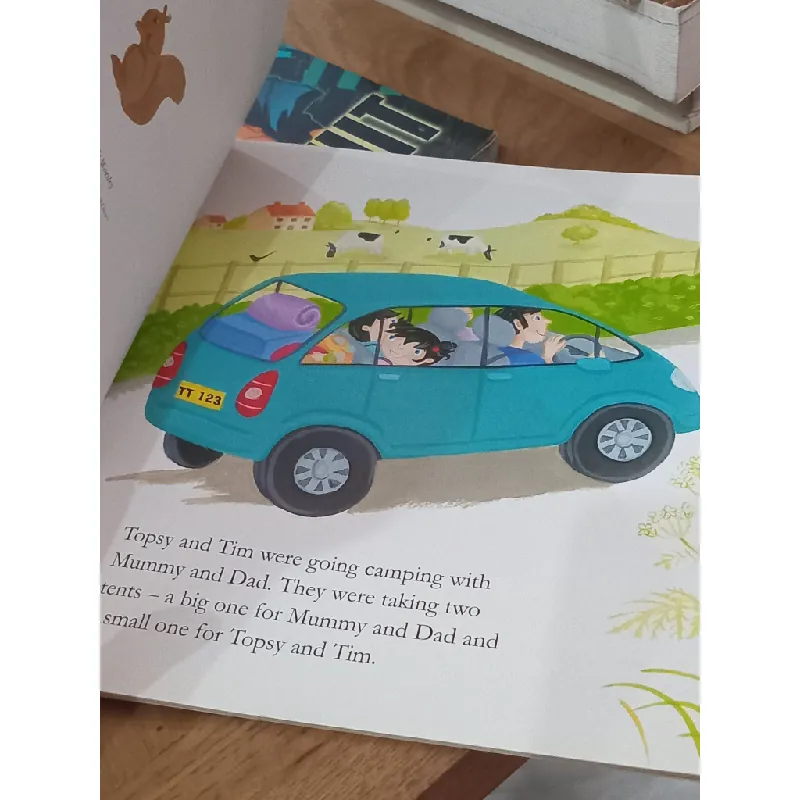 Topsy and Tim Go Camping - Jean and Gareth Adamson 593863