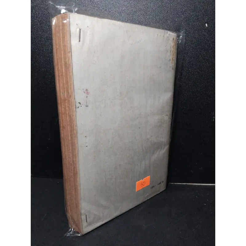 Những ông vua bị nguyền rủa Bà hoàng bị thắt cổ mới 80% bẩn bìa, ố vàng, tróc gáy nhẹ Maurice Druon HCM2603 VĂN HỌC 414893