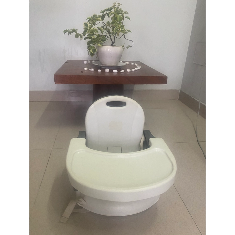 Ghế ăn dặm cũ cho bé 1-3 tuổi 550317