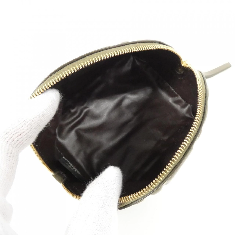 【Sản phẩm mới】Túi Fendi BAGUETTE POUCH SMALL 623940