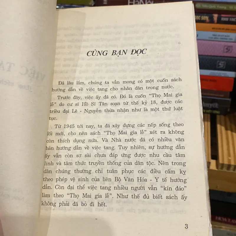 VIỆC TANG LỄ, LOẠI SÁCH PHONH TỤC (XB 1992) 760204
