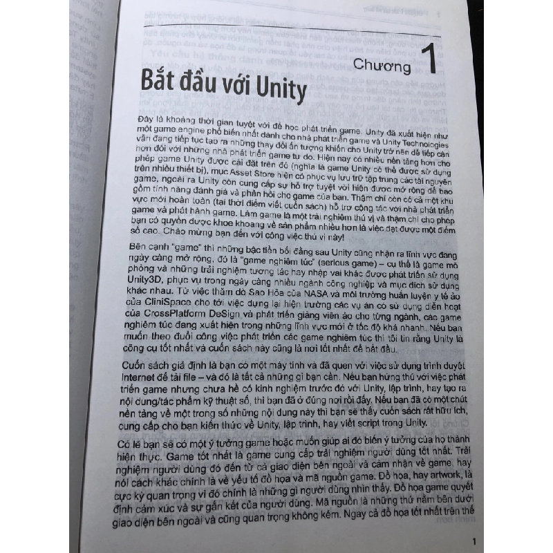 Lập trình Game với Unity 2015 FPT mới 85% bẩn nhẹ Janine Suvak HPB2307 GIÁO TRÌNH, CHUYÊN MÔN Oreka-Blogmeo 189786