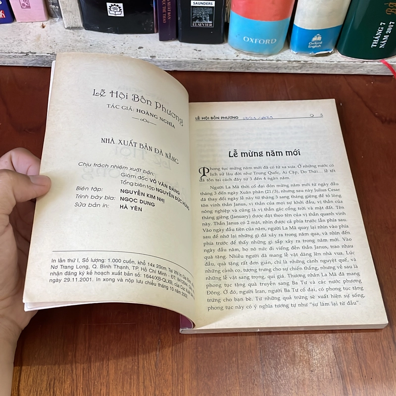 II Tựa sách: Lễ Hội Bốn Phương - Hoàng Nghĩa (Biên Soạn) - 2002 553032