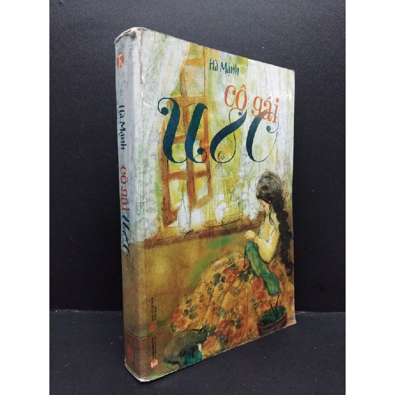 Cô gái U80 Hà Mạnh mới 80% bẩn ố nhẹ 2013 HCM.ASB0609 341505