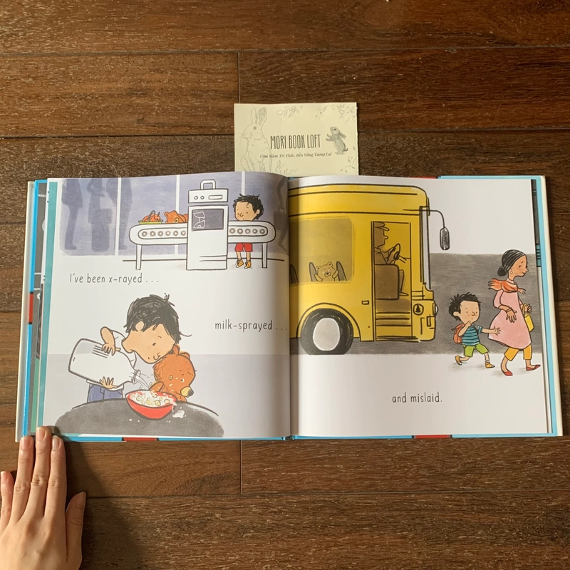 Sách ngoại văn Louis, Used, Bìa cứng, Khổ Lớn, Còn Bìa Áo 498035