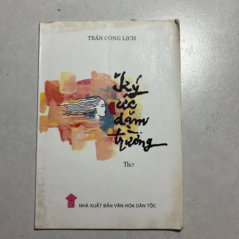 Ký ức dặm trường - Trần Công Lịch 797600