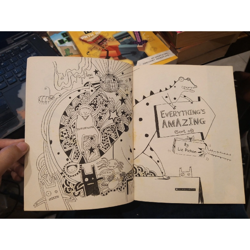 Everything's Amazing - Liz Pichon 989488