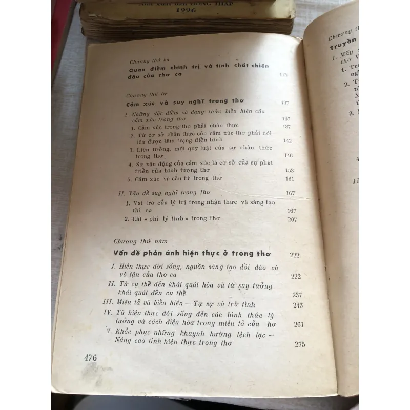 Thơ và mấy vấn đề trong thơ Việt Nam hiện đại 993463