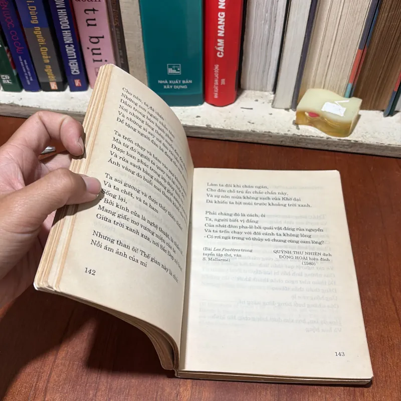 II Văn Học: Thời Gian Vô Cực (Thơ, Chuyên Đề) - Đông Hoài - 1996 781583