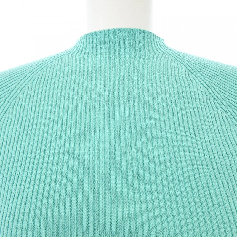 Áo ADORE - Hàng hiệu Authentic 810722