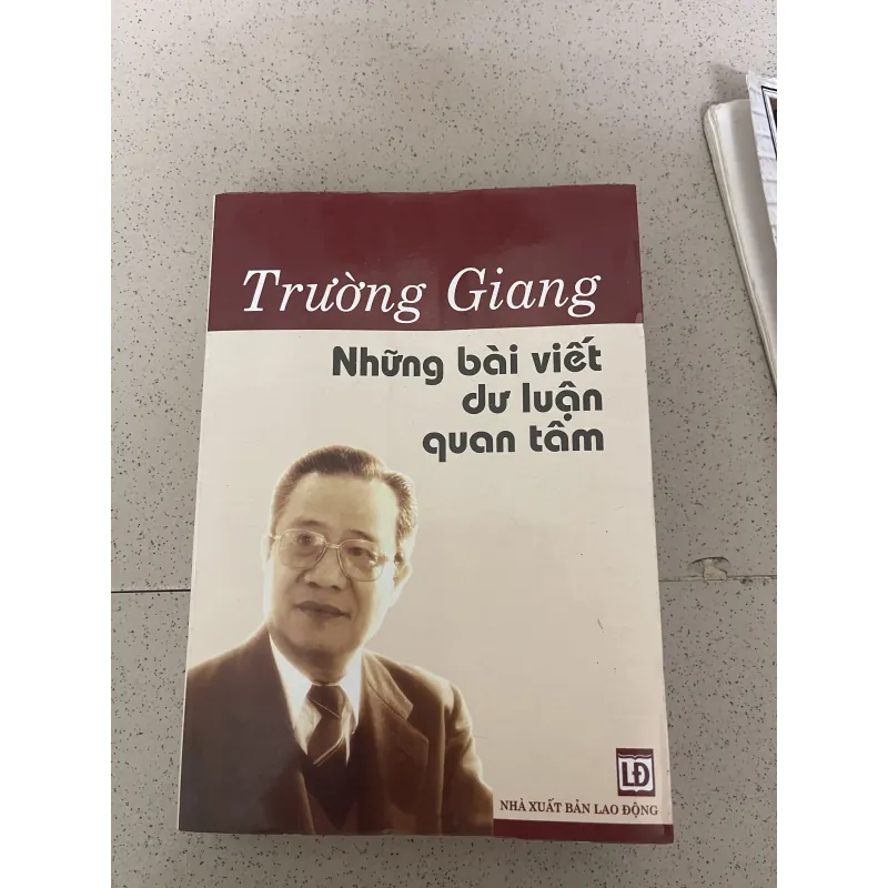 TRƯỜNG GIANG – NHỮNG BÀI VIẾT DƯ LUẬN QUAN TÂM 786596