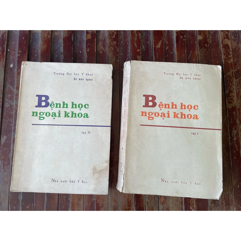 Bệnh hoạ ngoại khoa 1+2 ; khổ lớn, 1976; sách y học, Tây y hiện đại 463383