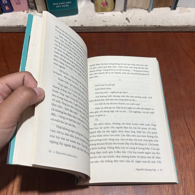 II Truyện Ngắn: Hạnh Phúc Mong Manh - Nguyễn Quang Lập - 2013 907634