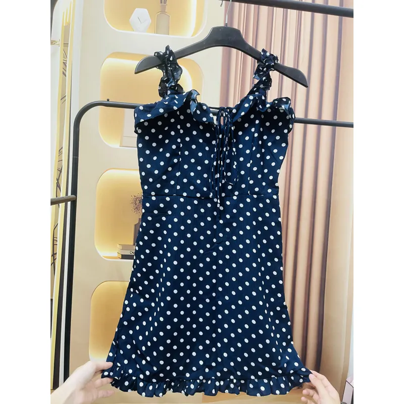 Váy 2 dây chấm bi 690952