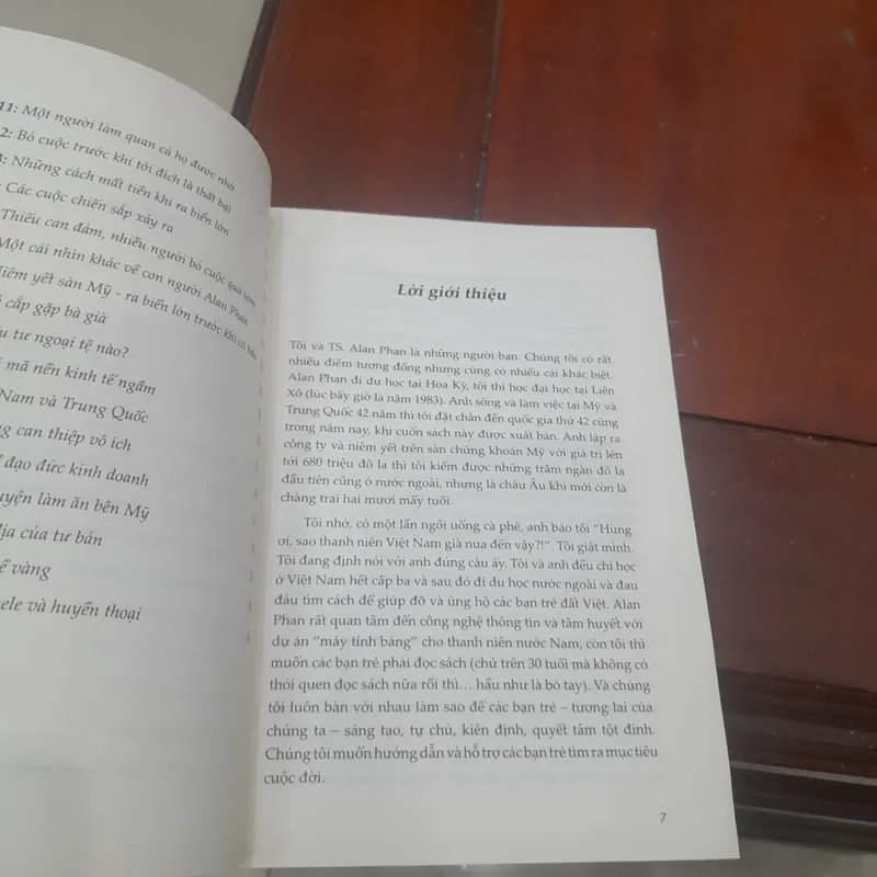 Alan Phan - ĐỪNG HOANG TƯỞNG VỀ BIỂN LỚN 590381